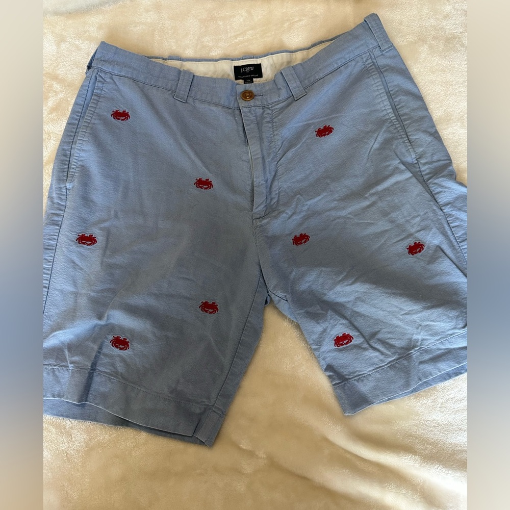 J. Crew men’s khaki shorts — Crab patterned
